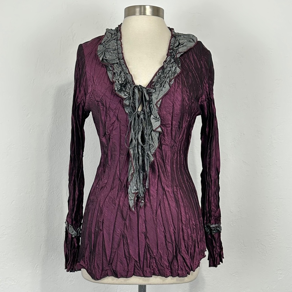 Just In Time Women Y2K Steampunk Goth Romantic Top Large Ruffle Crinkle Metallic